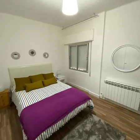 Amplio Guerrilleros Centro Lejlighed *